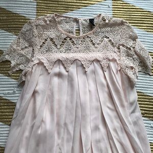 Short Sleeve Crochet Pleated Dress